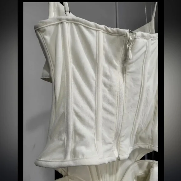HOUSE OF CB - ‘Paloma’ Ivory Corset Maxi Dress - Size S 4/6 - Picture 6 of 10